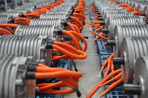 皖南電機(jī):YQC系列汽車(chē)驅(qū)動(dòng)電機(jī) 皖南電機(jī):YQC系列汽車(chē)驅(qū)動(dòng)電機(jī)