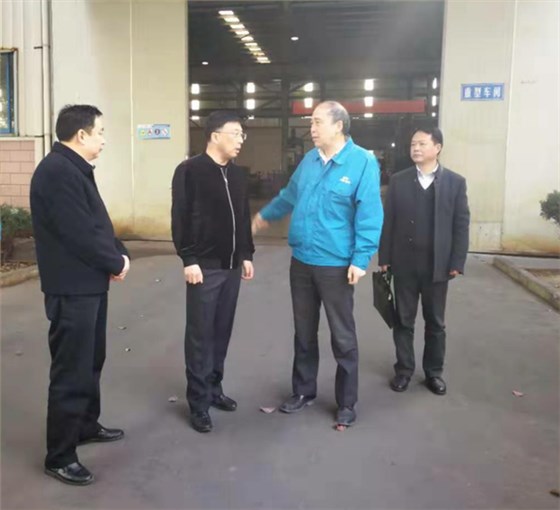 新任涇縣縣委副書記、代縣長(zhǎng)施懷中到安徽威能電機(jī)有限公司